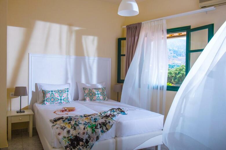 Hotel Kristalli