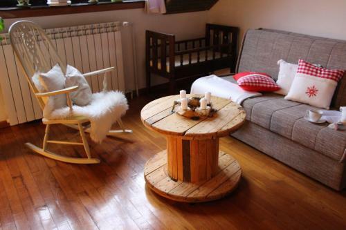 Apartment Apolon Planinski