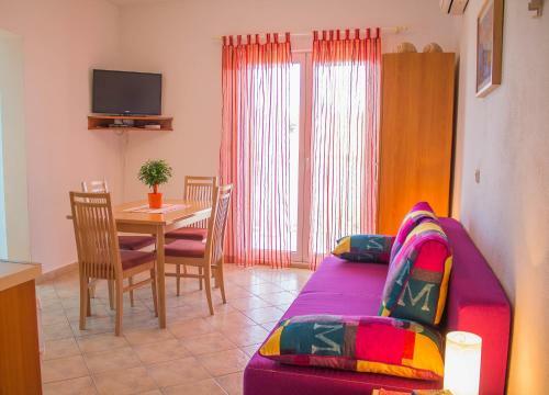 Apartments Irena