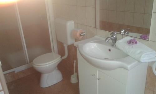 Kampor Apartment 8