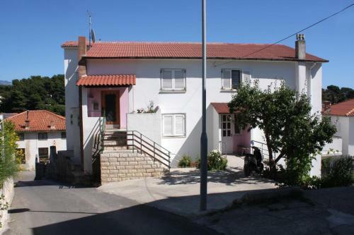 Apartment Banjol 4952a