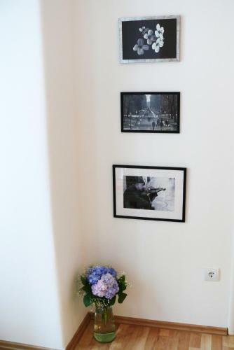 Apartment Art