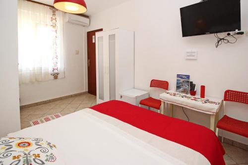 Apartments Rozanda