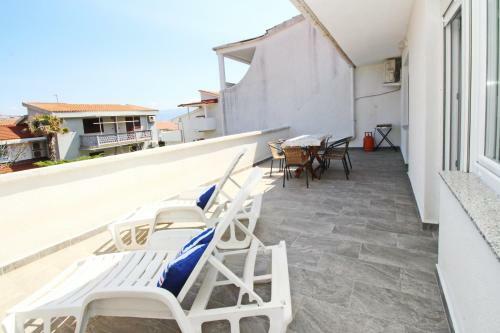 Apartments Rozanda