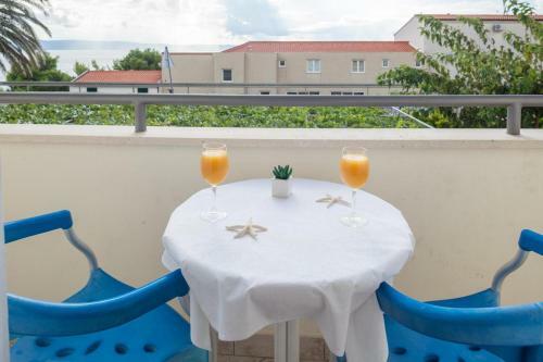 Apartment Tucepi 2677b
