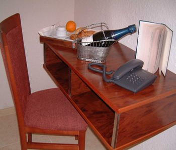 N.ch Hotel