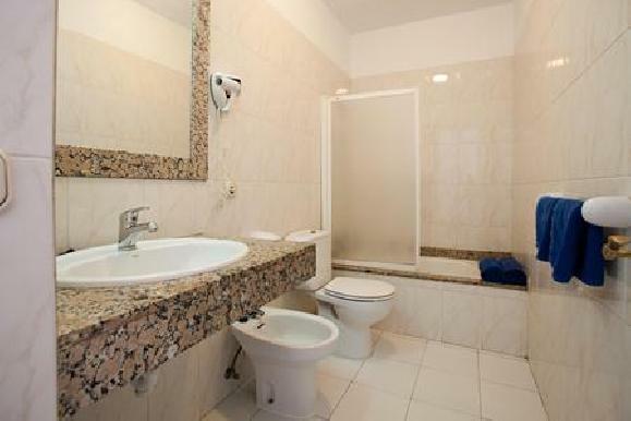 Apartamentos Rocas Blancas