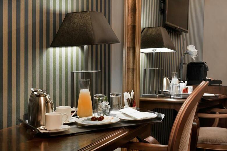 Hotel NH Collection Madrid Paseo Del Prado