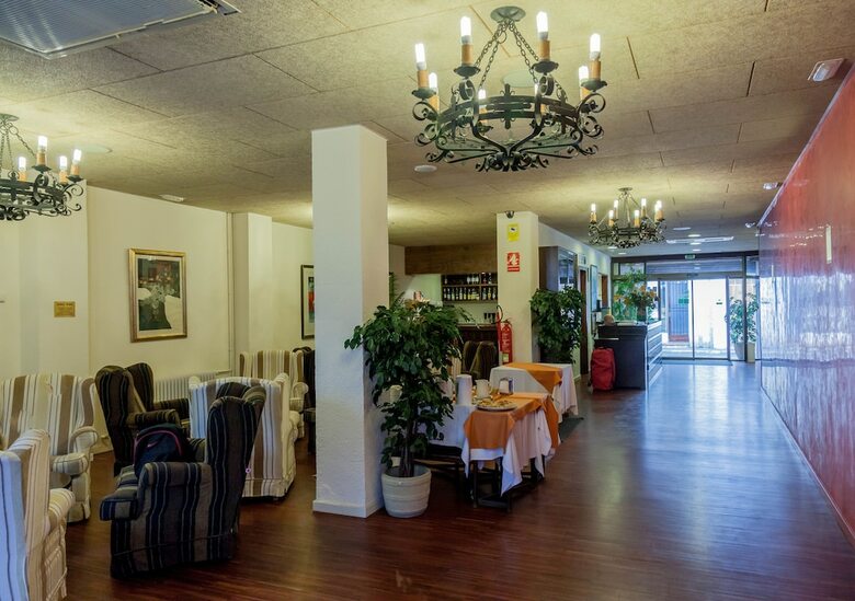 Hotel Gale�n / Gale�n Pavill�n
