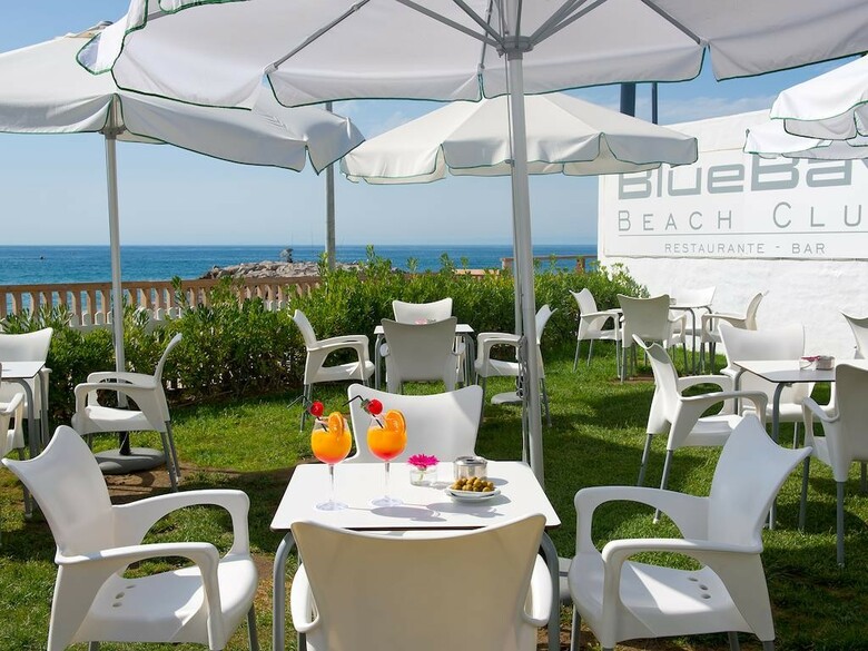 Hotel Bluebay Ban�s