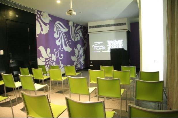 Hotel Seven (habitaci�n Ejecutiva)