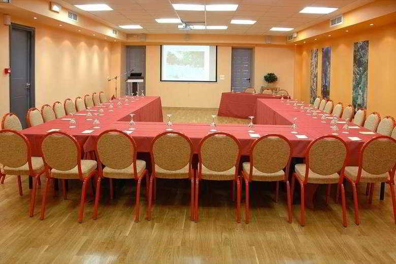 Hotel Helmos Kalavrita