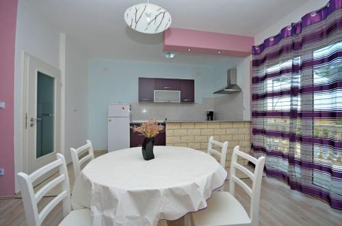 Apartment Damir