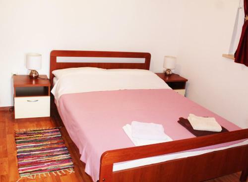 Apartments Gubo