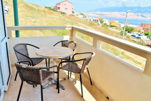 Apartments Gubo