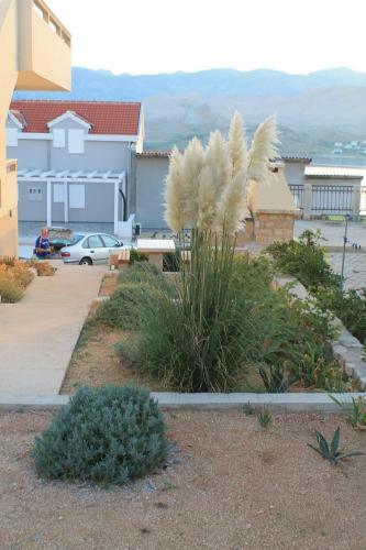 Apartments Gubo