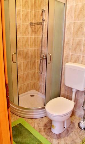 Apartments Gubo