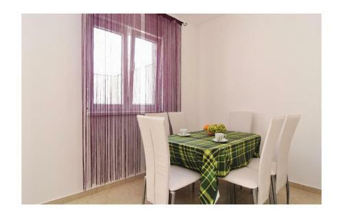 Apartment Nin 6