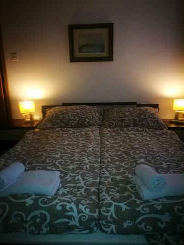 Hostal Rooms Ara?i?