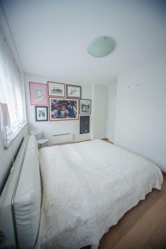 Apartment Tesla