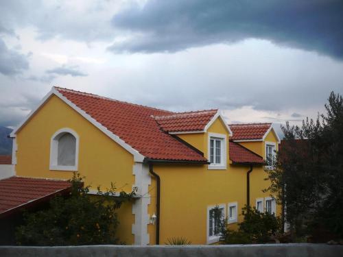 Apartment Splitska 2930c