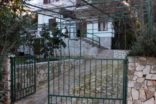 Apartments By The Sea Vinisce (Trogir) - 5982