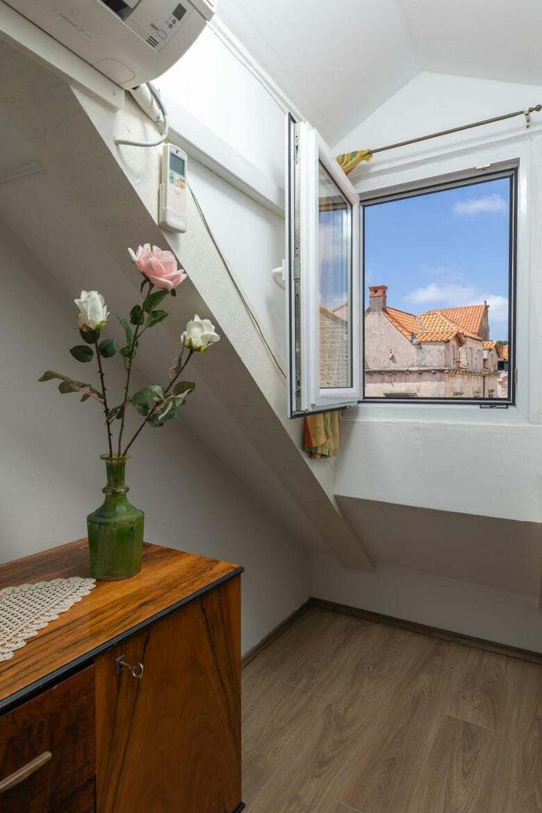Apartamentos Old Town Baroque Palace Accommodation
