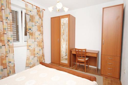 Apartment Supetar 6037b