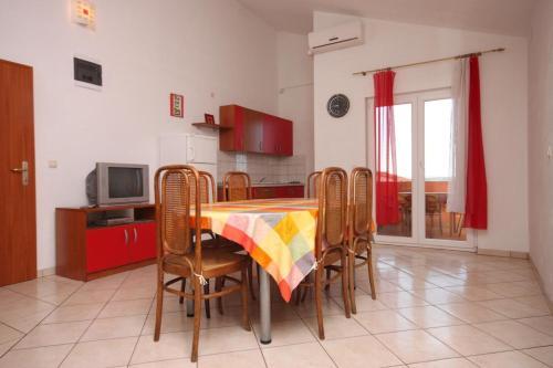 Apartment Novalja 6341a