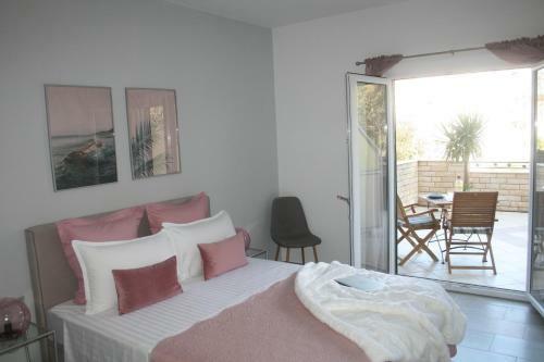 Apartamentos Villa Marinesa