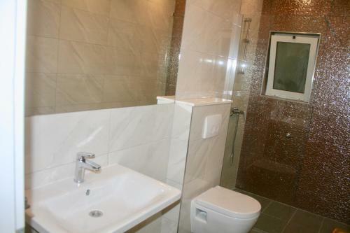 Apartamentos Villa Marinesa