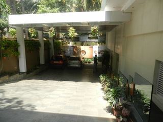 Hotel Bawa Continental