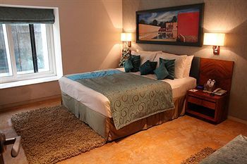 Hotel Bawa Continental