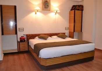Hotel Chandra Inn