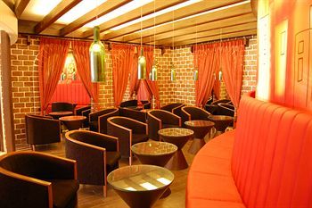Hotel Cambay Golf Resort