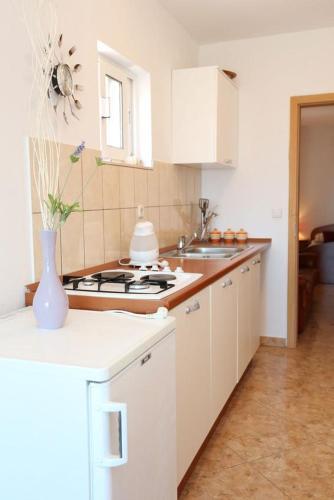 Apartment Orebic 10149a