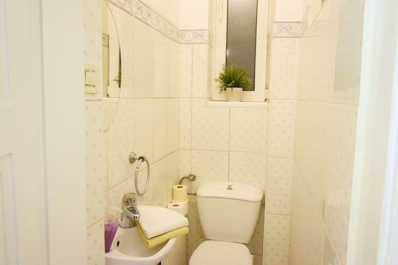 Donos Apartments