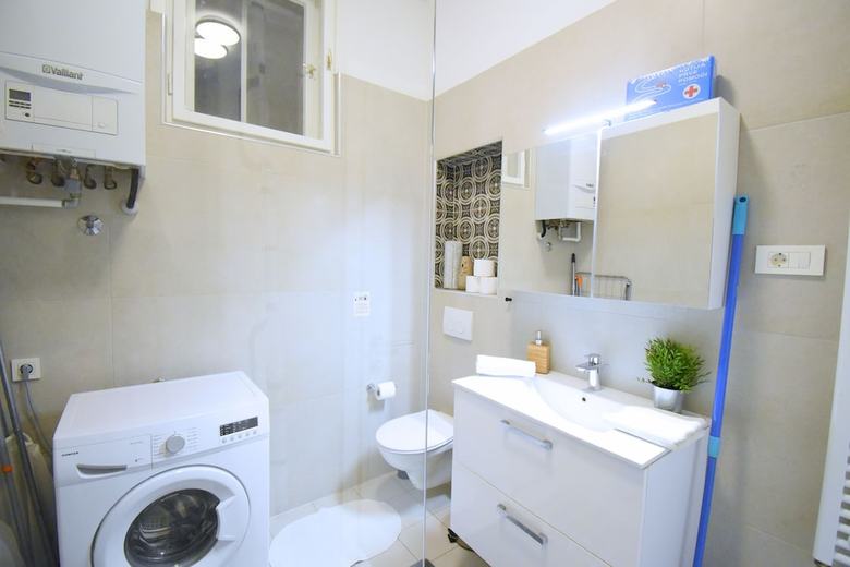 Donos Apartments
