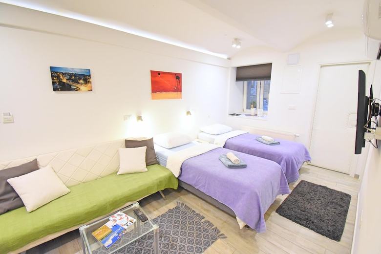 Donos Apartments