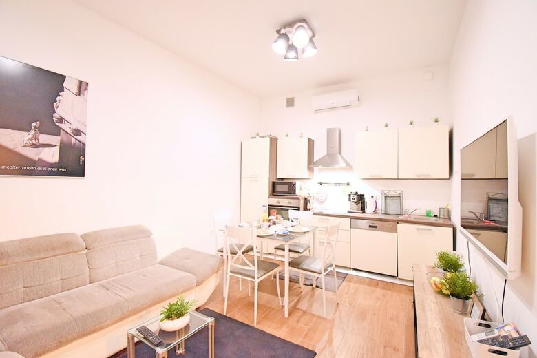 Donos Apartments