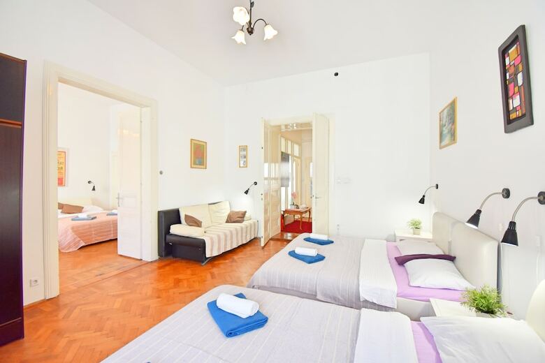 Donos Apartments
