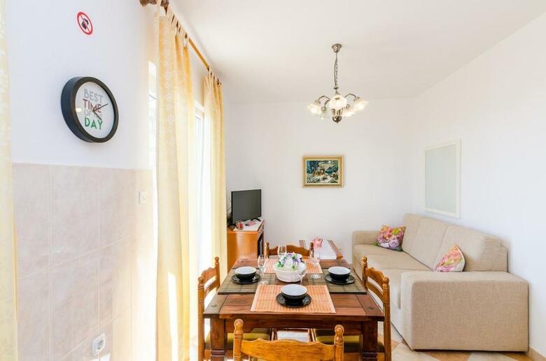 Apartments Nicol