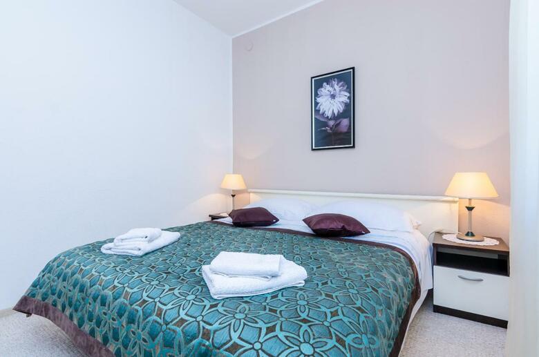 Apartments Nicol