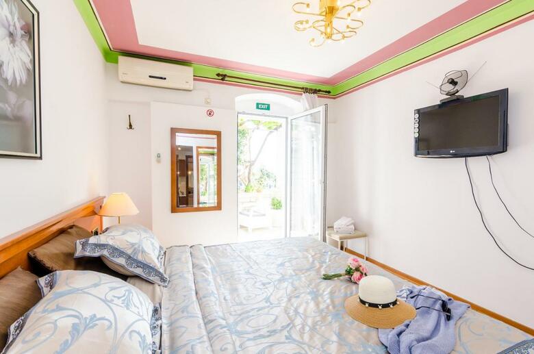 Apartments Nicol