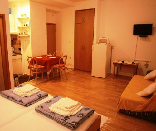 Hostal Villa Adria