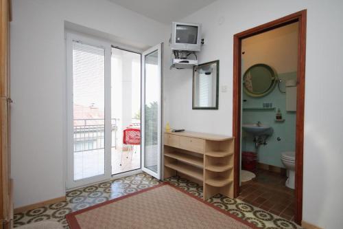 Apartment Selce 2379b
