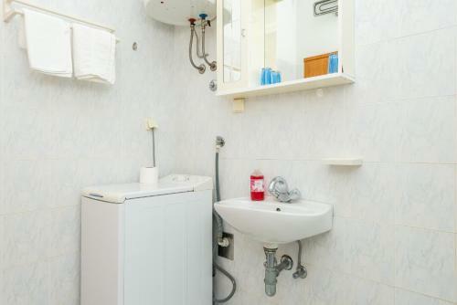 Hostal Guesthouse Ava