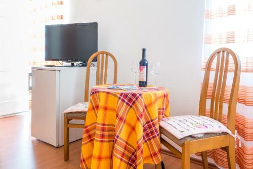 Hostal Guesthouse Ava