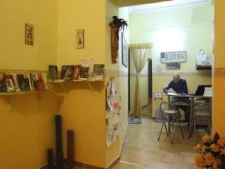 Hostal Robby's House B&B