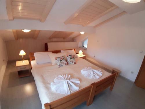 Hostal Rooms Mirabella
